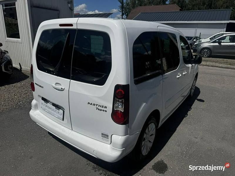 Używany Peugeot TePee 2018 Biały Sedan/Limuzyna