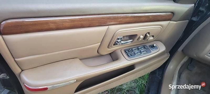 Używany Cadillac Deville 1998 Zielony Sedan/Limuzyna