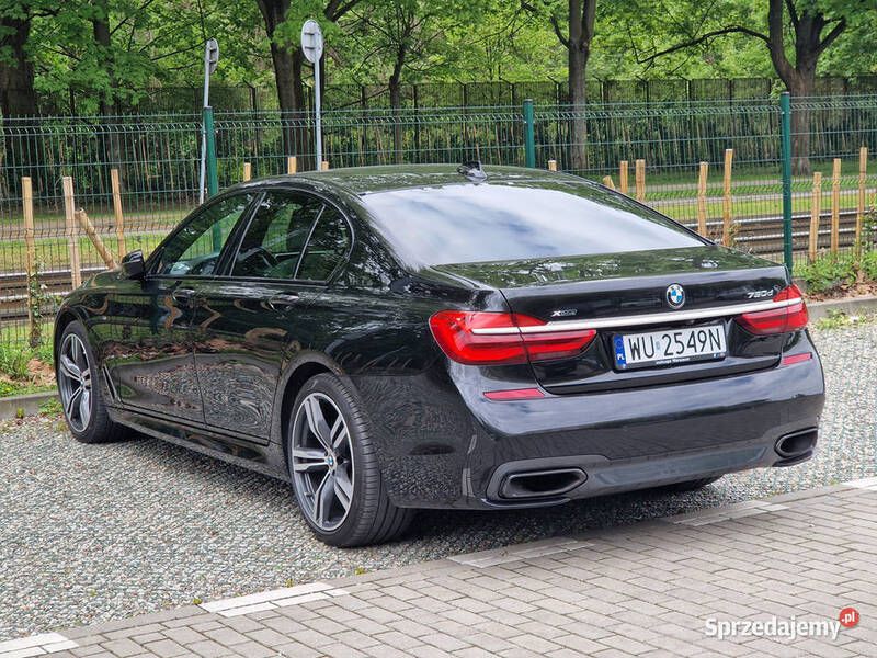 Używany BMW 750 Executive 2017 Sedan/Limuzyna