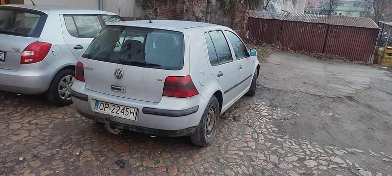 Używany VW Golf IV 1997 Srebrny Hatchback
