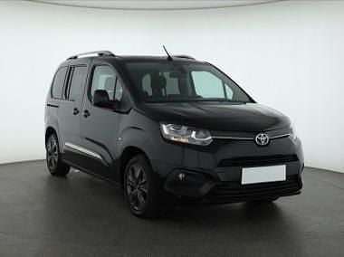 Czarny Używany 2020 Toyota Proace Verso City Kombi | 64 999 zł - Obraz 1/4