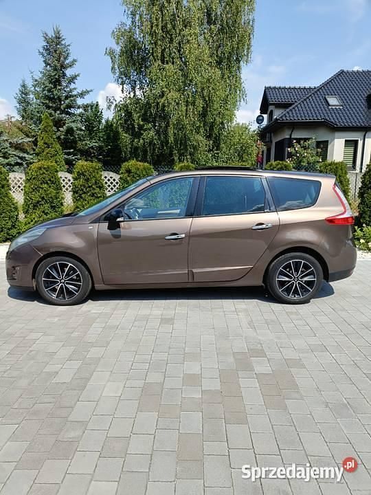 Używany 2011 Renault Grand Scénic III Minivan | 15 900 zł (Uczciwa cena) - Obraz 1/4