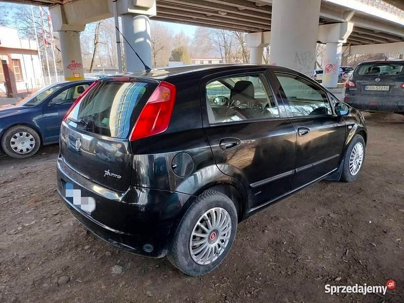 Używany Fiat Grande Punto 2008 Czarny Hatchback