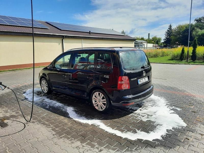 Używany VW Touran 140 KM (102 kW) 2006 Czarny Minivan