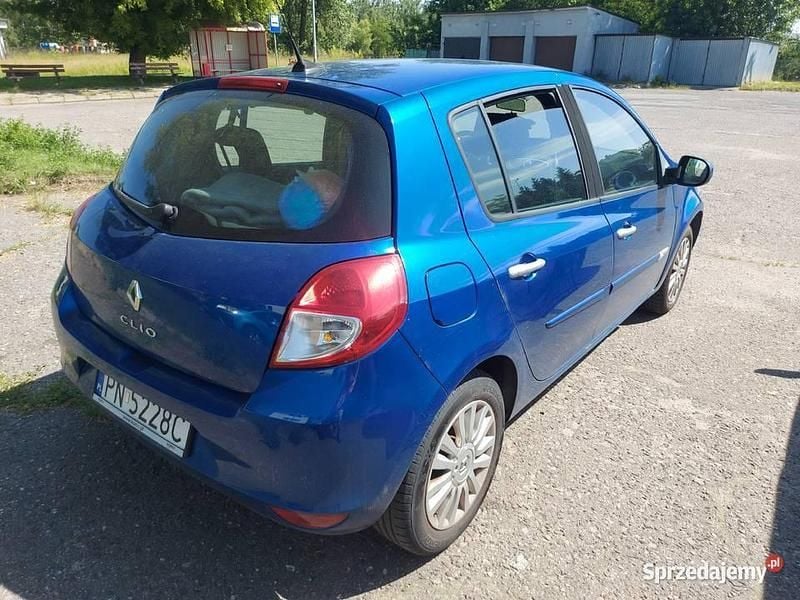 Używany Renault Clio II 2010 Niebieski Hatchback