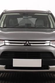 Używany Mitsubishi Outlander 150 KM (110 kW) 2015 Szary SUV