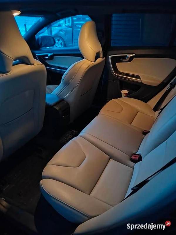 Używany Volvo V60 2015 Kombi