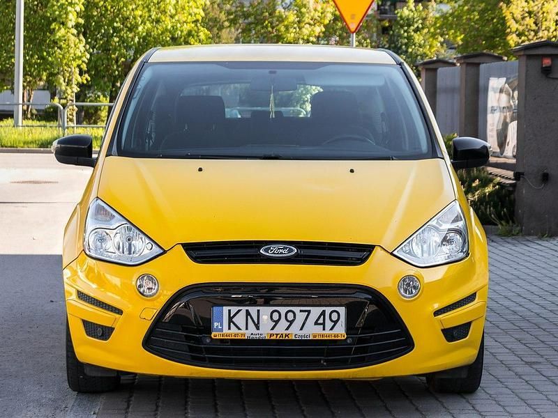 Używany Ford S-MAX S 140 KM (102 kW) 2011 Żółty Minivan