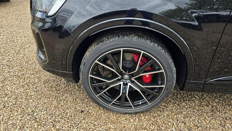 Nowe Audi SQ7 507 KM (372 kW) 2025 Czarny (metalik) SUV