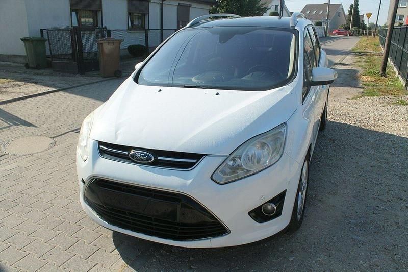 Biały Używany 2013 Ford Grand C-Max Minivan | 16 900 zł - Obraz 1/4