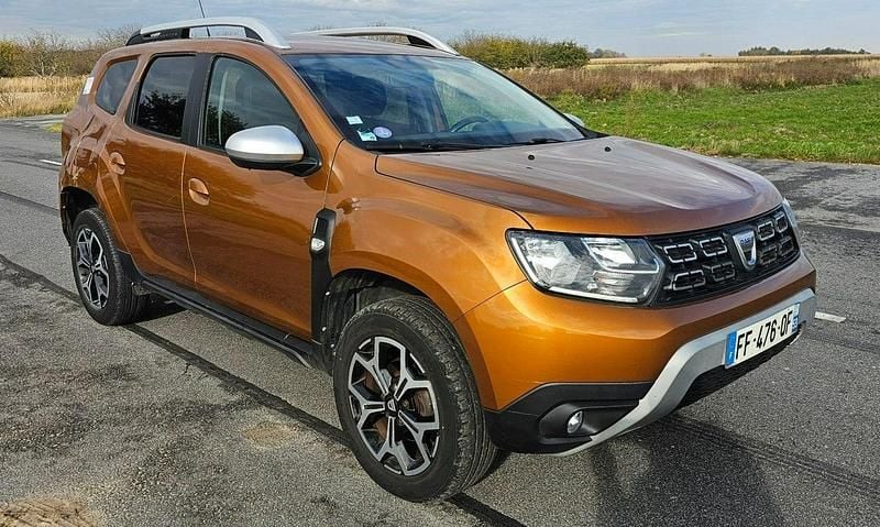 Złoty Używany 2019 Dacia Duster Prestige SUV | 29 999 zł - Obraz 1/4