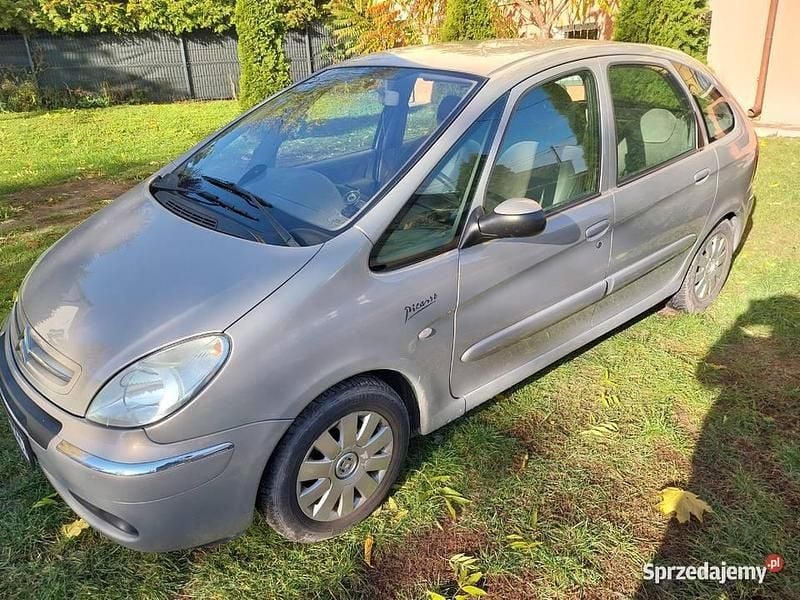 Używany 2004 Citroën Xsara Picasso Minivan | 3600 zł (Uczciwa cena) - Obraz 1/4