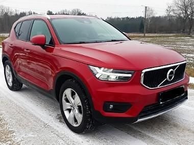 Czerwony Używany 2020 Volvo XC40 SUV | 74 900 zł (Dobra cena) - Obraz 1/4