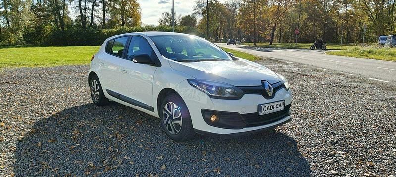 Używany Renault Mégane III 2014 Biały Hatchback