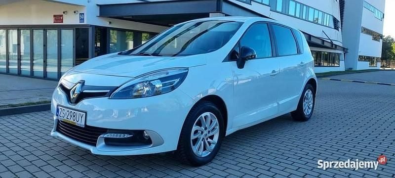 Biały Używany 2015 Renault Scénic Minivan | 20 500 zł (Dobra cena) - Obraz 1/4