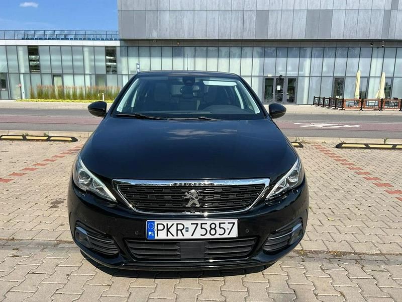 Używany Peugeot 308 130 KM (95 kW) 2019 Czarny (metalik) Sedan/Limuzyna