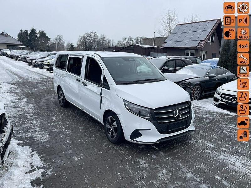 Biały Używany 2025 Mercedes Vito Van | 139 900 zł - Obraz 1/4