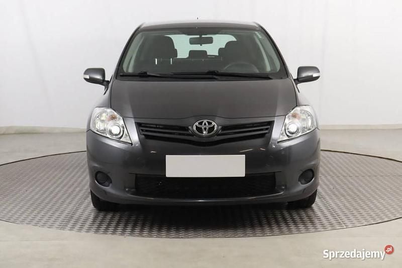 Szary Używany 2012 Toyota Auris Hatchback | 31 999 zł (Uczciwa cena) - Obraz 1/4