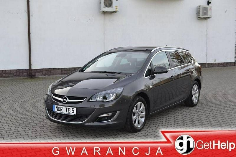 Szary Używany 2014 Opel Astra Kombi | 27 900 zł (Dobra cena) - Obraz 1/4