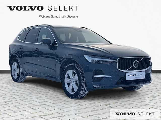 Używany Volvo XC60 250 KM (183 kW) 2025 Niebieski SUV