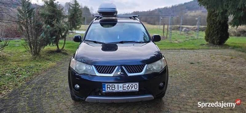 Czarny Używany 2008 Mitsubishi Outlander SUV | 21 500 zł (Dość drogi) - Obraz 1/4