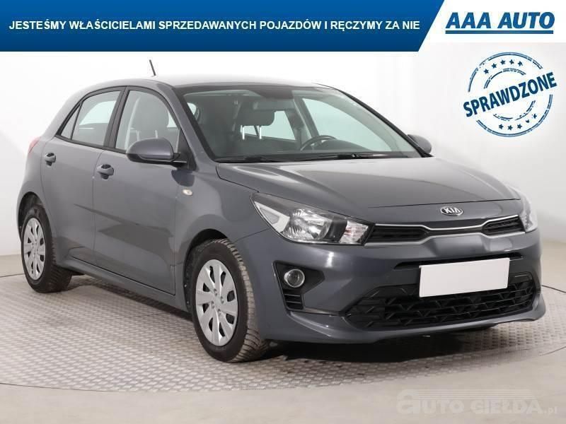 Szary Używany 2021 Kia Rio | 54 999 zł (Uczciwa cena) - Obraz 1/4