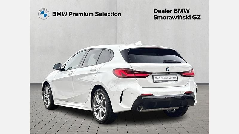 Używany BMW 118 Shadowline 136 KM (100 kW) 2023 Biel alpejska Hatchback