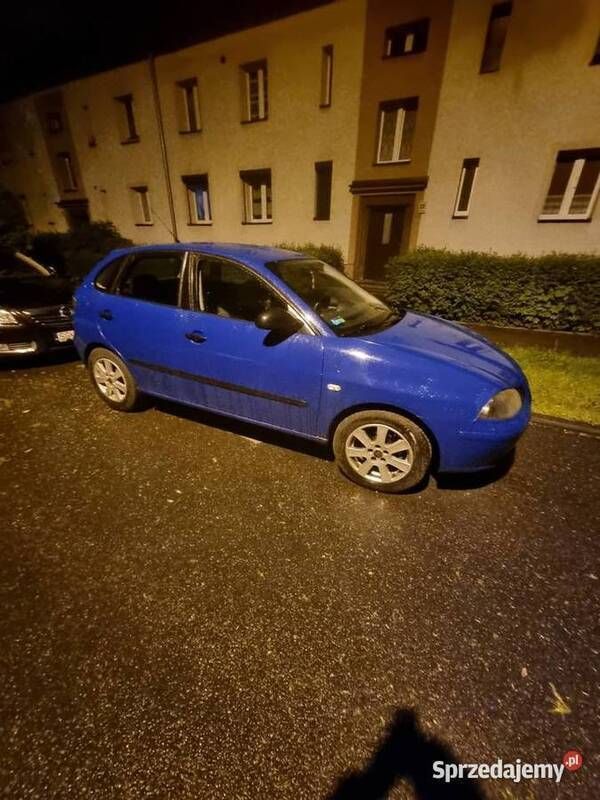 Niebieski Używany 2004 Seat Ibiza Hatchback | 2500 zł (Dobra cena) - Obraz 1/4