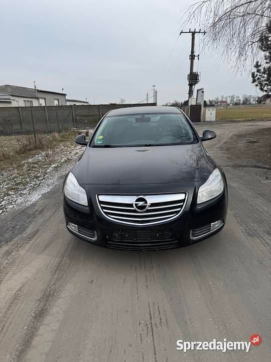 Używany Opel Insignia 2012 Czarny Sedan/Limuzyna
