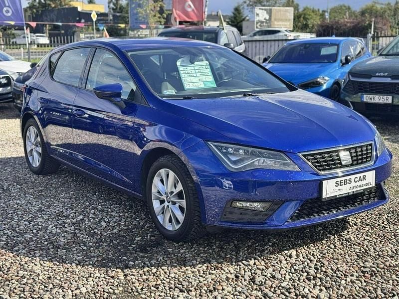Używany Seat Leon 130 KM (95 kW) 2019 Niebieski (metalik) Hatchback