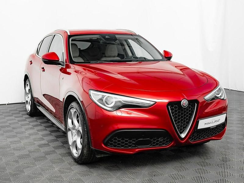 Używany Alfa Romeo Stelvio 280 KM (205 kW) 2021 Czerwony (metalik) SUV