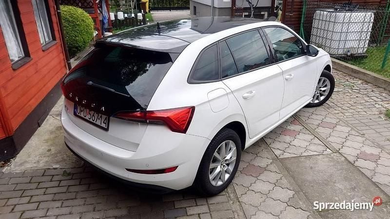 Biały Używany 2019 Skoda Scala Ambition Hatchback | 46 700 zł - Obraz 1/4
