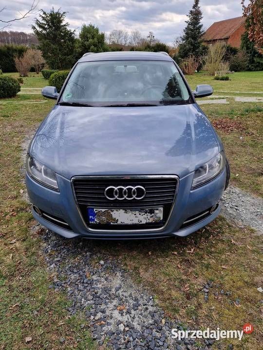 Używany Audi A3 125 KM (91 kW) 2010 Niebieski Sedan/Limuzyna