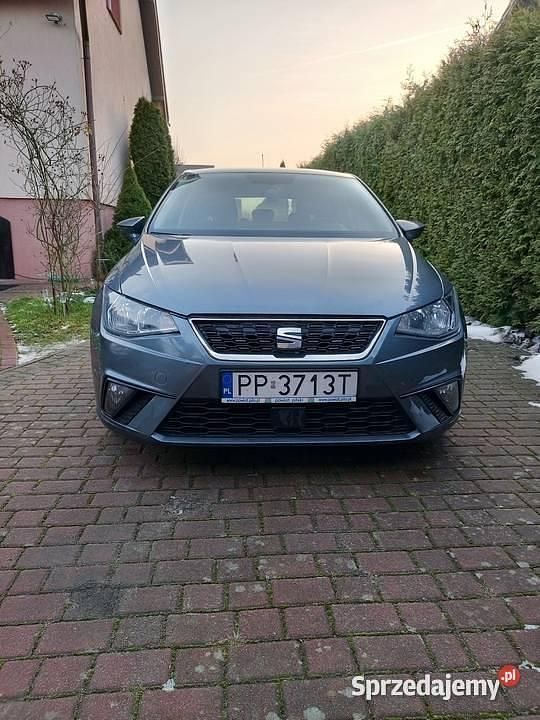 Szary Używany 2017 Seat Ibiza Hatchback | 35 800 zł (Uczciwa cena) - Obraz 1/4