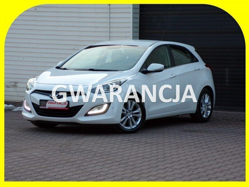 Biały Używany 2012 Hyundai i30 Hatchback | 35 900 zł (Uczciwa cena) - Obraz 1/4