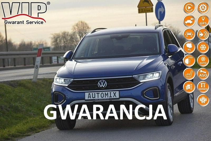 Niebieski jasny (metalik) Używany 2022 VW T-Roc SUV | 75 800 zł (Super Cena) - Obraz 1/4