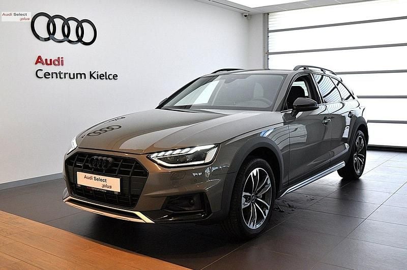 Szary Używany 2024 Audi A4 Allroad Ambiente Kombi | 219 980 zł - Obraz 1/4
