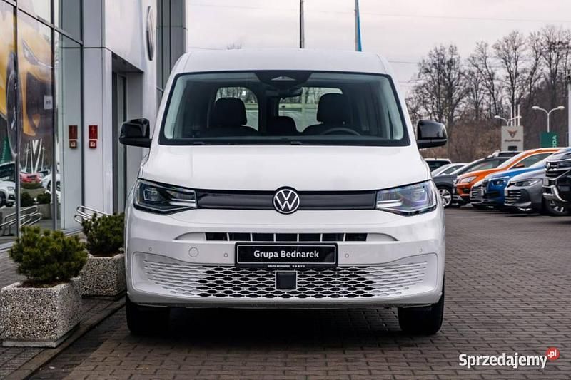 Nowe VW Caddy Trendline 2026 Biały Minivan