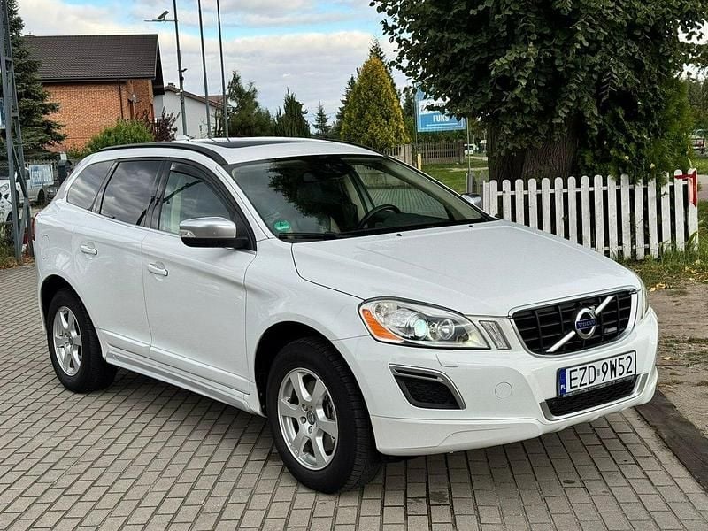Biały Używany 2012 Volvo XC60 SUV | 42 900 zł (Dobra cena) - Obraz 1/4