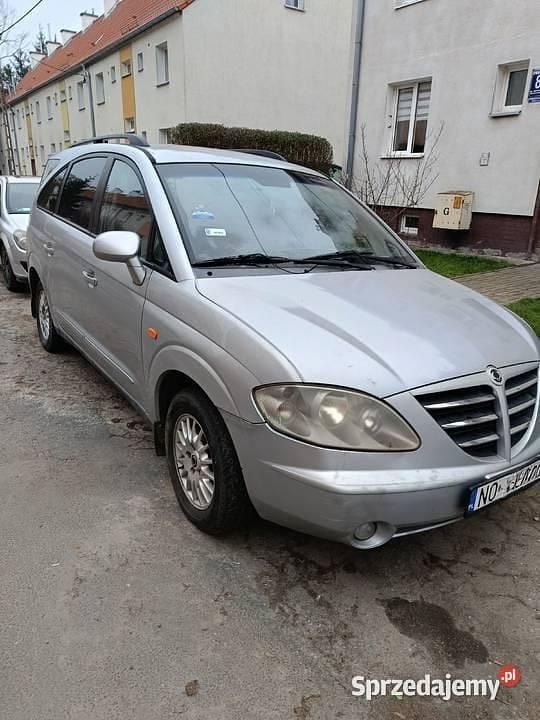 Używany 2005 Ssangyong (KGM) Rodius | 4600 zł - Obraz 1/3