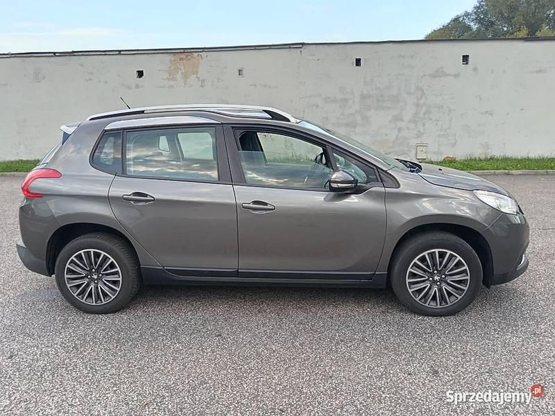 Używany Peugeot 2008 120 KM (88 kW) 2014 Brązowy SUV