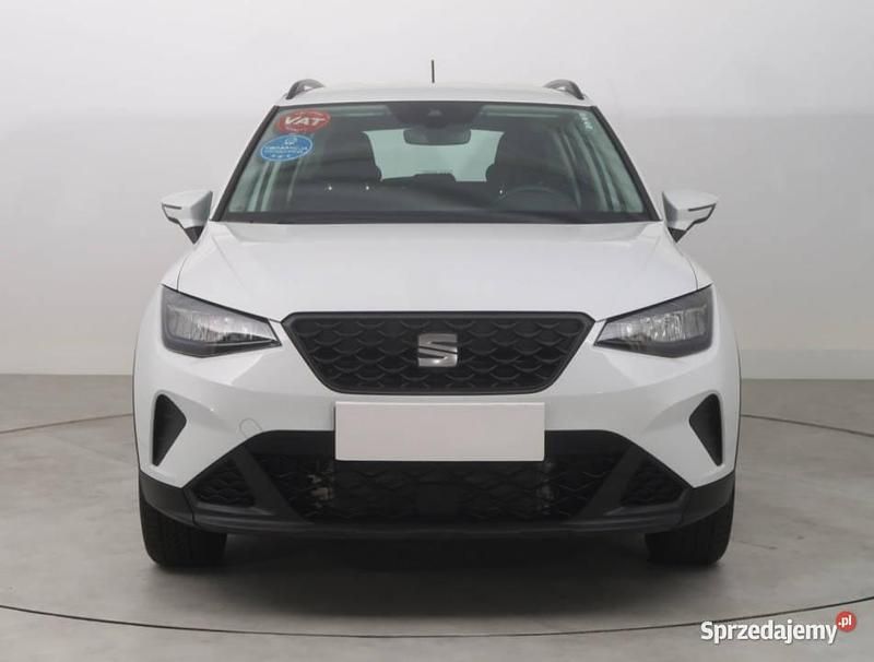 Biały Używany 2023 Seat Arona SUV | 73 999 zł (Uczciwa cena) - Obraz 1/4