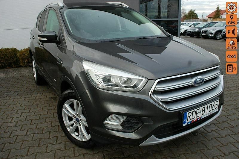 Używany Ford Kuga 150 KM (110 kW) 2017 Szary (metalik) SUV