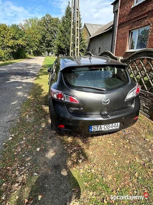 Używany Mazda 3 105 KM (77 kW) 2012 Brązowy Hatchback