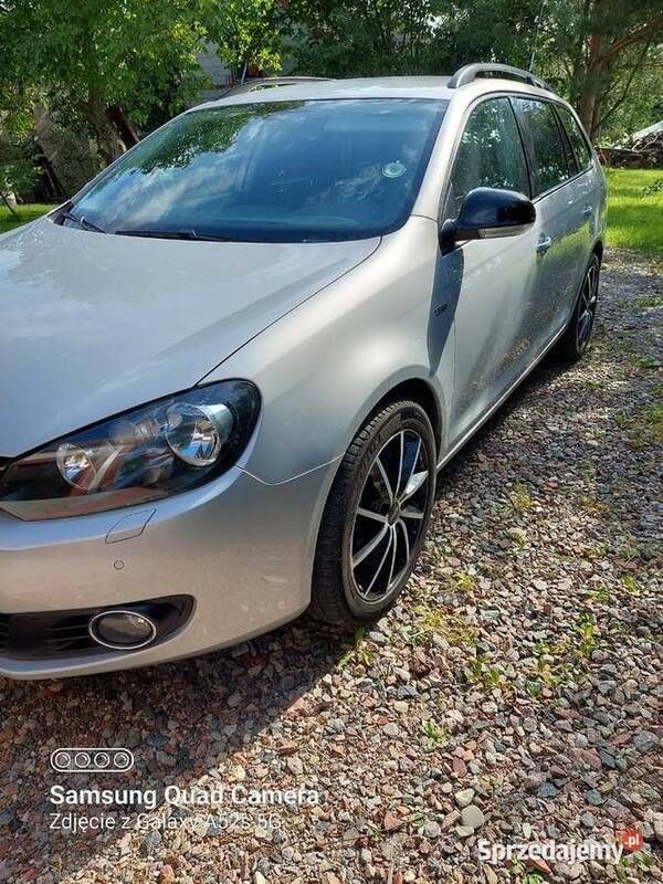 Srebrny Używany 2013 VW Golf VII Kombi | 28 900 zł (Dobra cena) - Obraz 1/4
