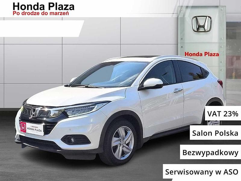 Radiant red m. Używany 2018 Honda HR-V Executive SUV | 82 900 zł (Dość drogi) - Obraz 1/4