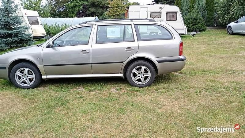Używany 2007 Skoda Octavia | 7500 zł (Dobra cena) - Obraz 1/4