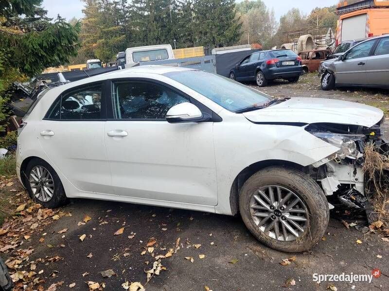 Używany 2020 Kia Rio 2 | 17 500 zł - Obraz 1/4