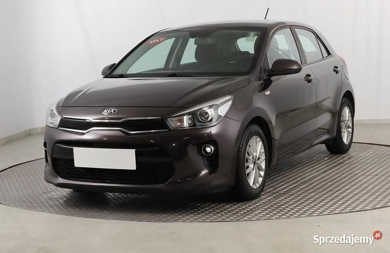 Używany Kia Rio 2017 Brązowy Hatchback
