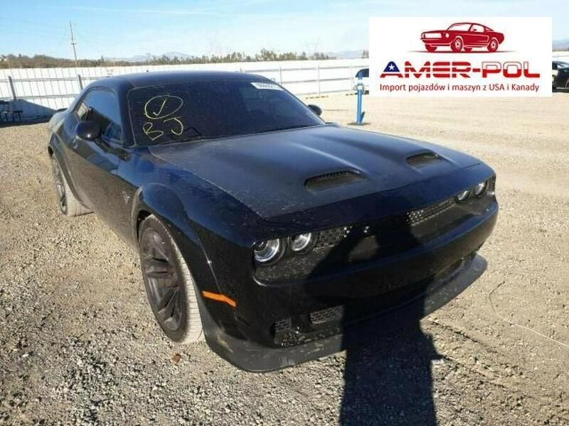 Czarny Używany 2021 Dodge Challenger Coupe | 260 000 zł - Obraz 1/4